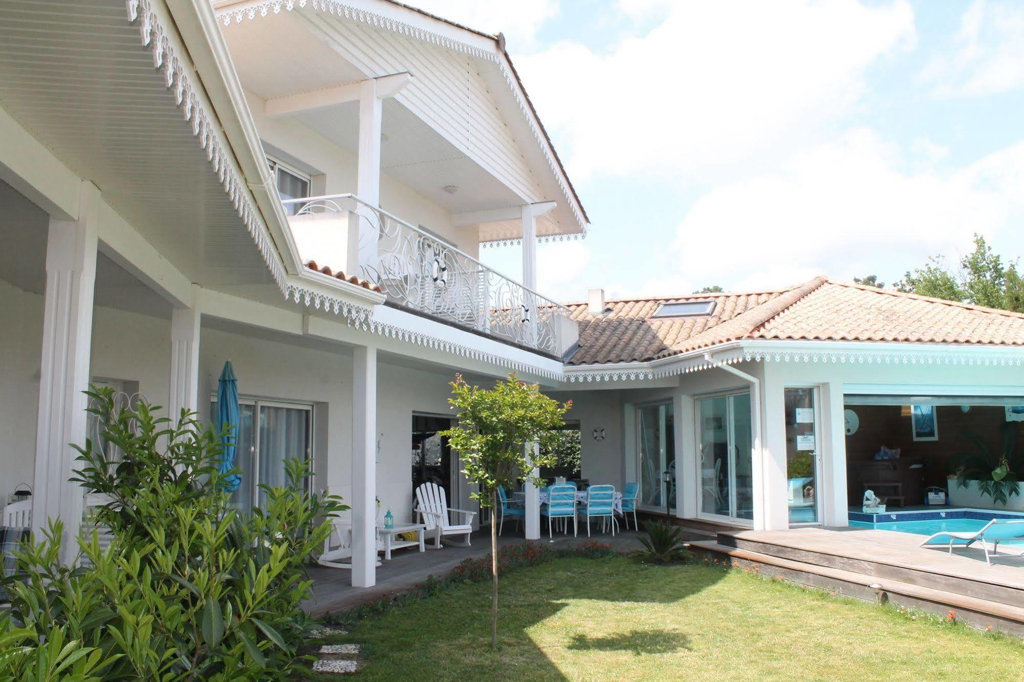 Aresia Bed & Breakfast Exterior photo
